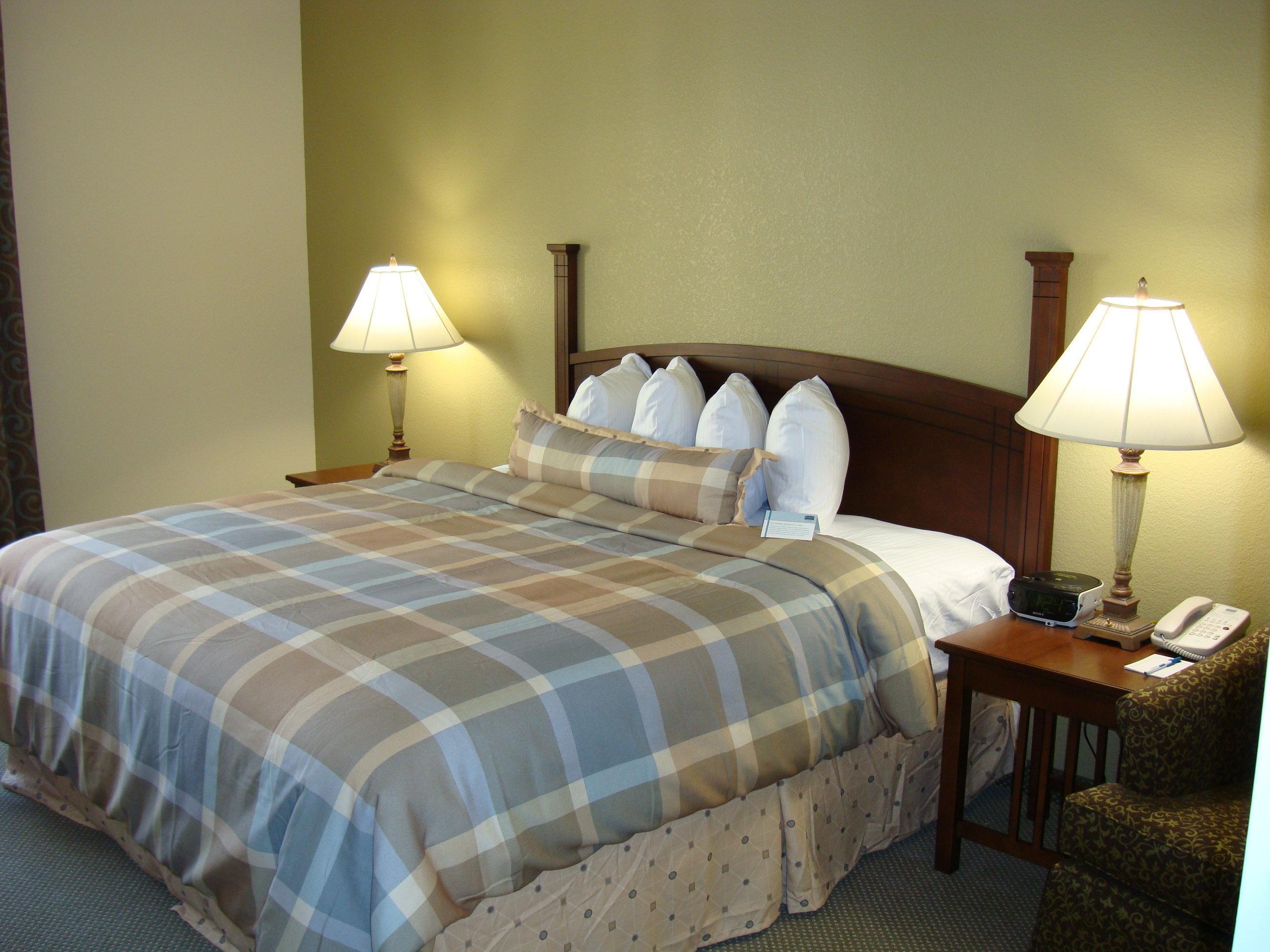Staybridge Suites Phoenix Glendale Sports Dist By Ihg Chambre photo