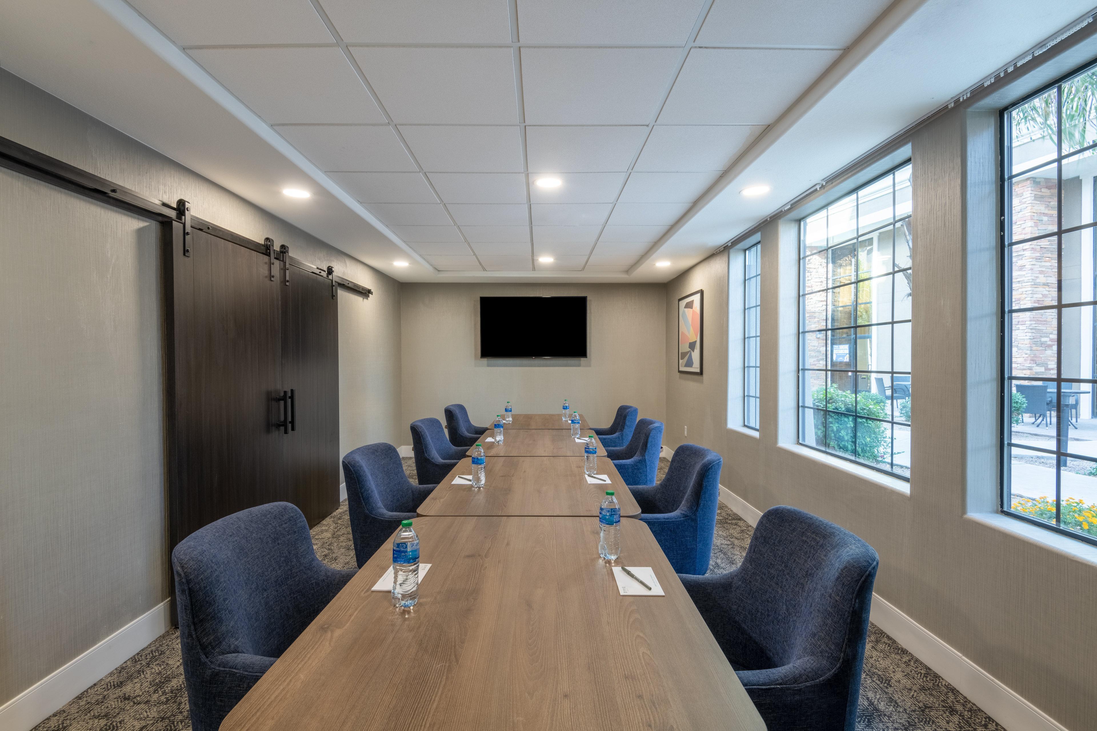 Staybridge Suites Phoenix Glendale Sports Dist By Ihg Extérieur photo
