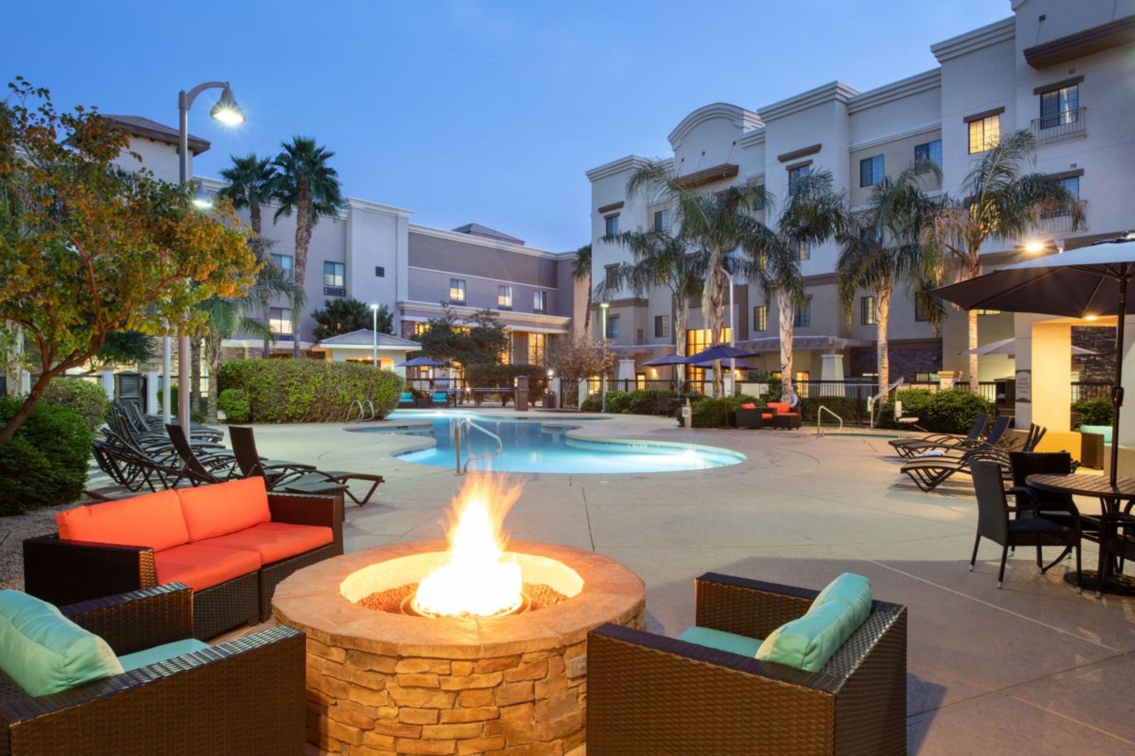Staybridge Suites Phoenix Glendale Sports Dist By Ihg Extérieur photo